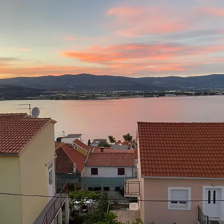 Roko Apartament *