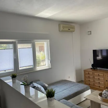 Roko Apartment