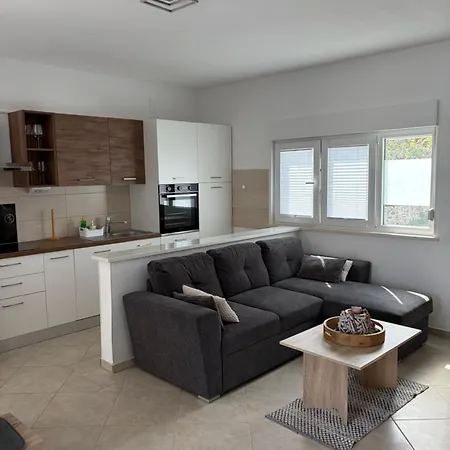 Roko Apartamento *